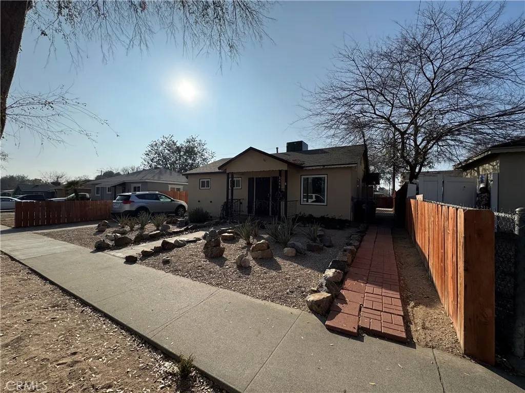 San Bernardino, CA 92404,2498 Cedar Street