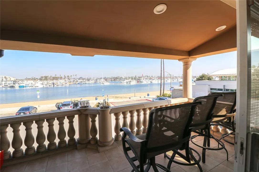 Newport Beach, CA 92663,1801 W Bay Avenue