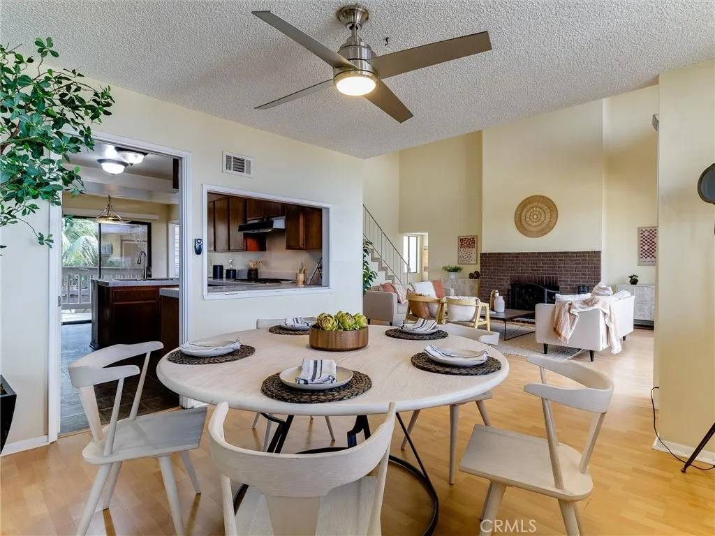 Signal Hill, CA 90755,1923 Molino Avenue #303