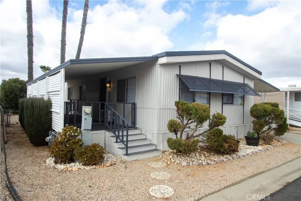 Menifee, CA 92586,27150 Shadel #111