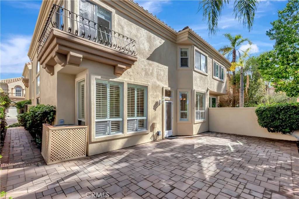 Laguna Hills, CA 92653,26425 La Traviata
