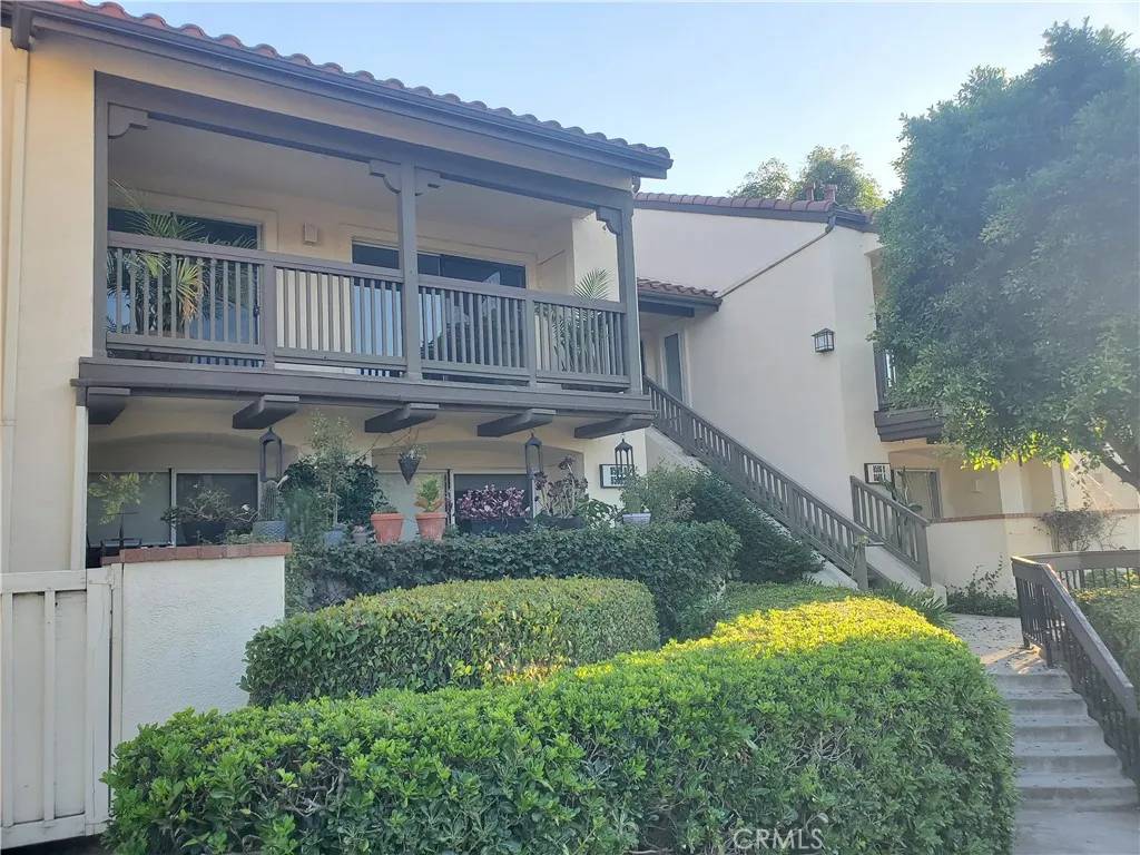 Orange, CA 92869,8506 E Baker Hill Road #A
