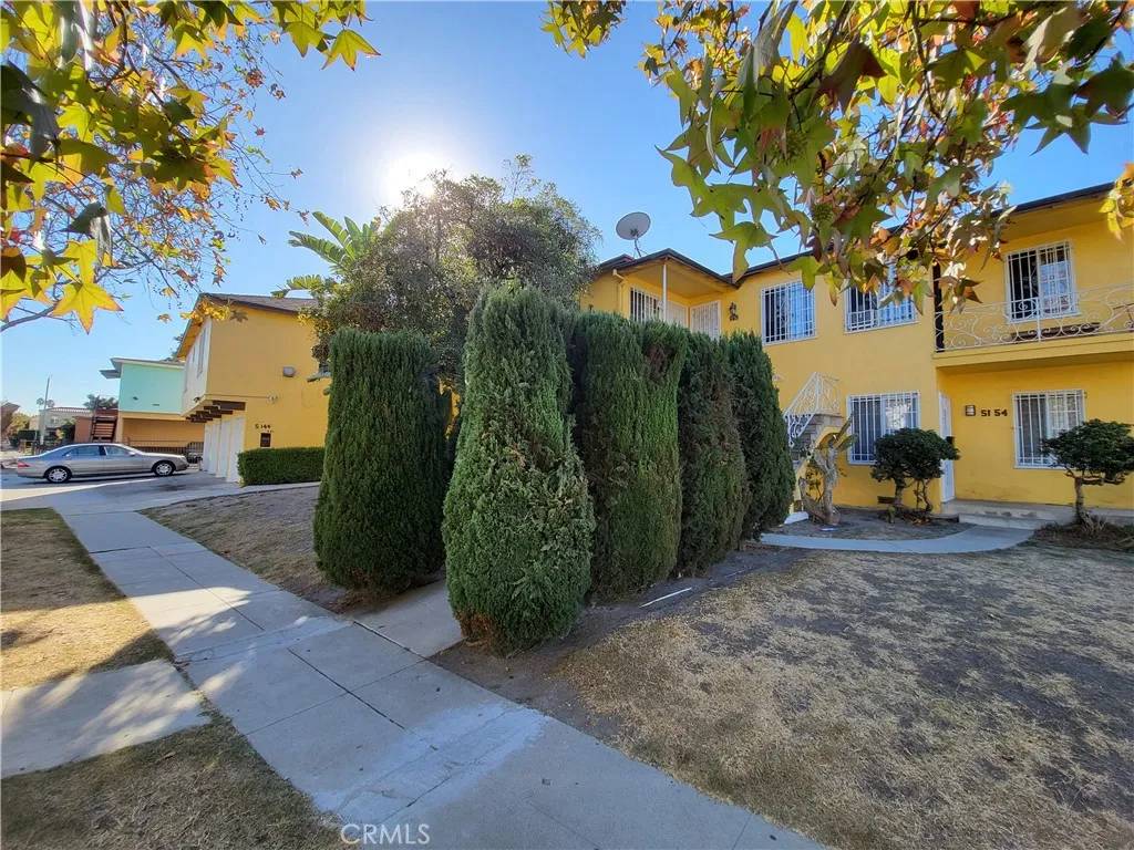 Los Angeles, CA 90016,5144 W 21st Street