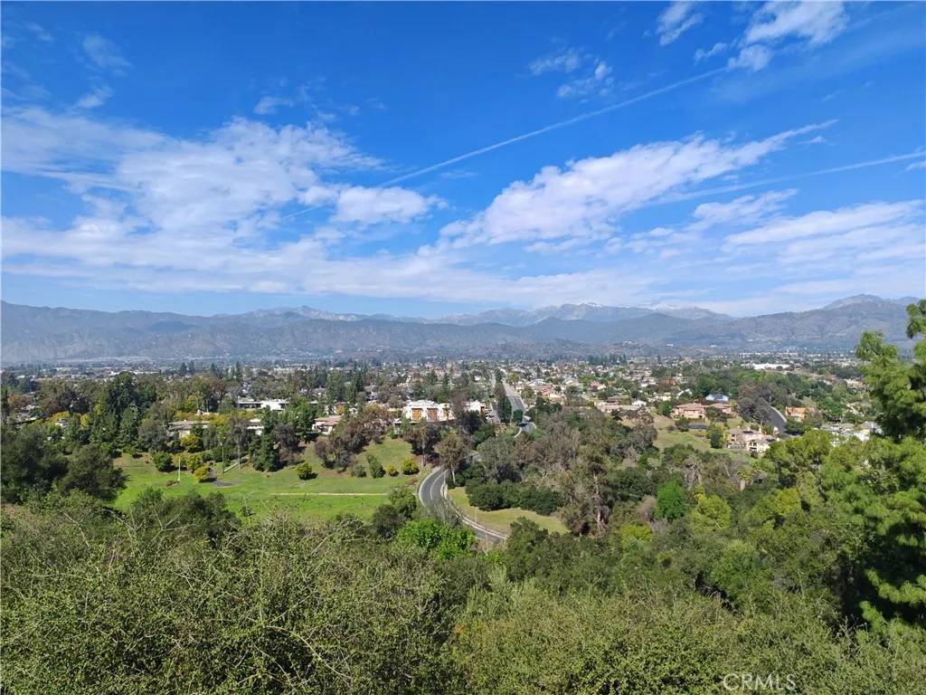 Covina, CA 91724,0 Rancho La Floresta