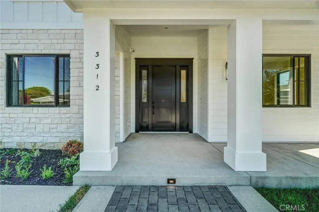 Rossmoor, CA 90720,3312 Kenilworth Drive