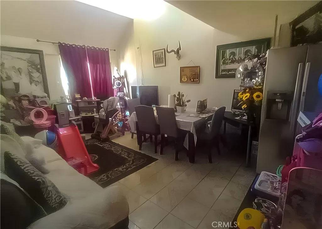 Santa Ana, CA 92701,450 E 4th Street #414