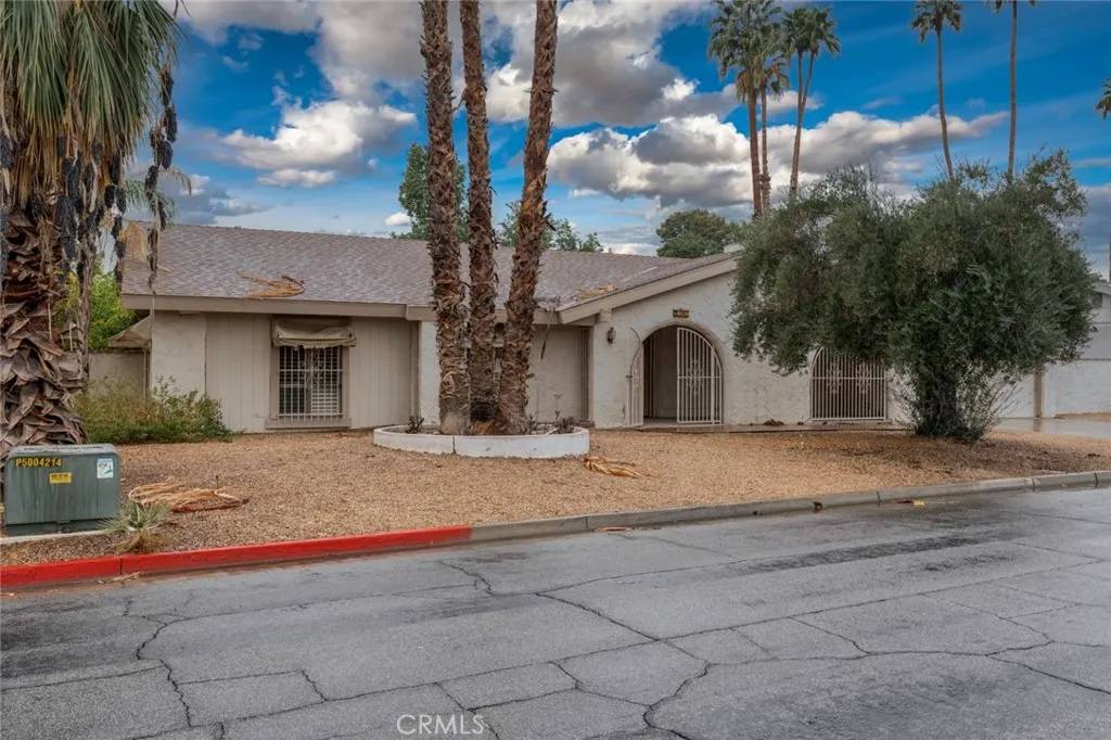 Palm Springs, CA 92264,2191 S Pebble Beach Drive