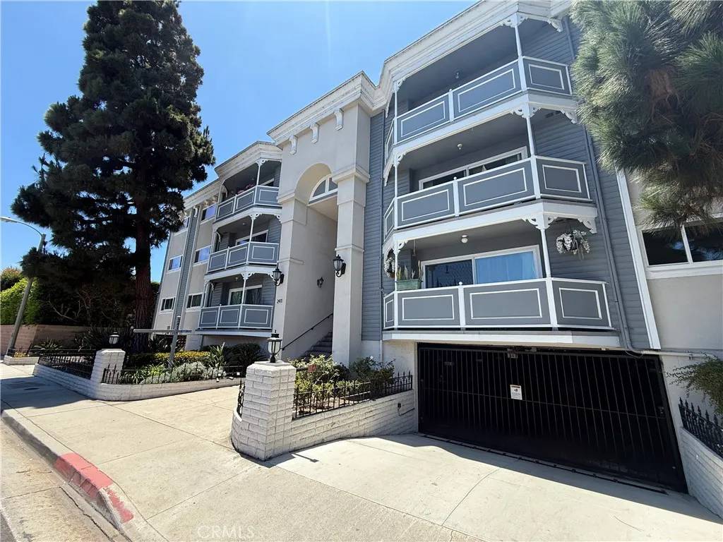 Hermosa Beach, CA 90254,2411 Prospect Avenue #212