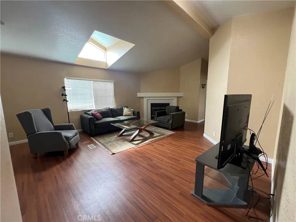 Anaheim, CA 92801,2770 W Lincoln #58
