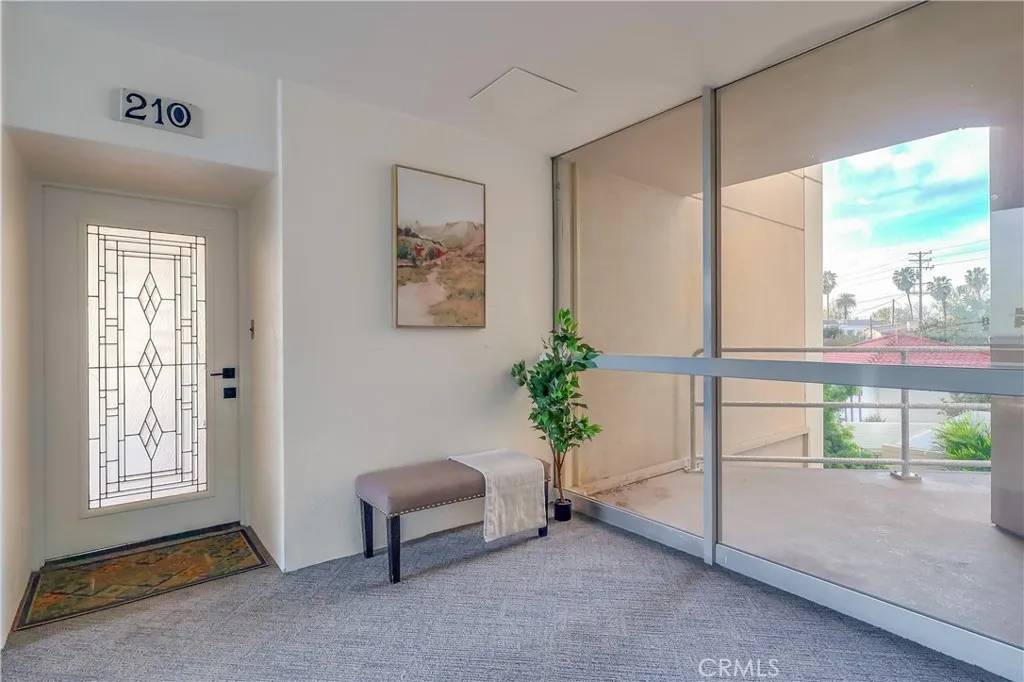 Long Beach, CA 90803,2999 E Ocean Boulevard #210
