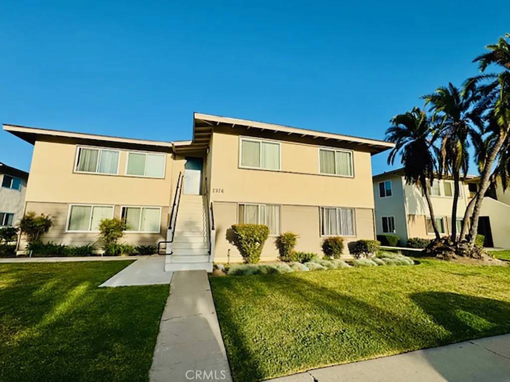 Costa Mesa, CA 92626,2976 Royal Palm Drive