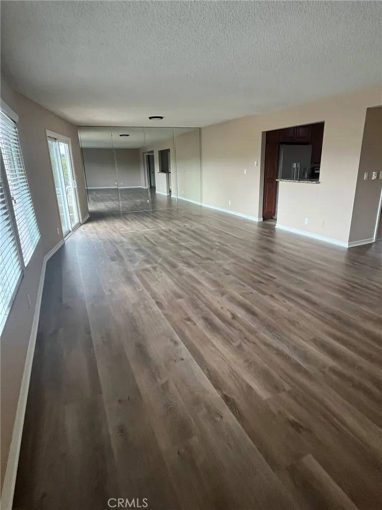 Long Beach, CA 90803,3737 E 2nd Street #201