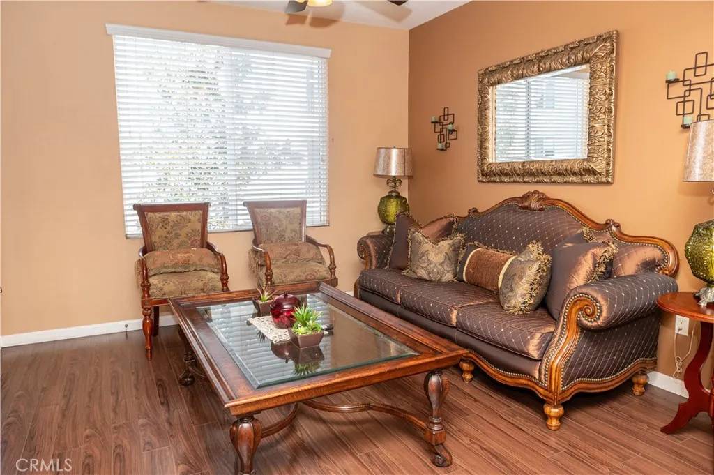 Anaheim, CA 92805,1801 E Katella Avenue #3104
