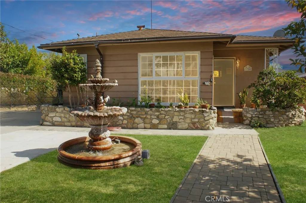 Inglewood, CA 90303,3724 W 105th Street