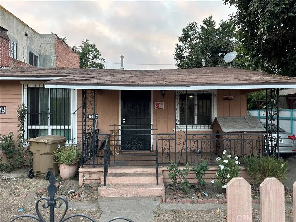 Los Angeles, CA 90044,9617 S Normandie Avenue
