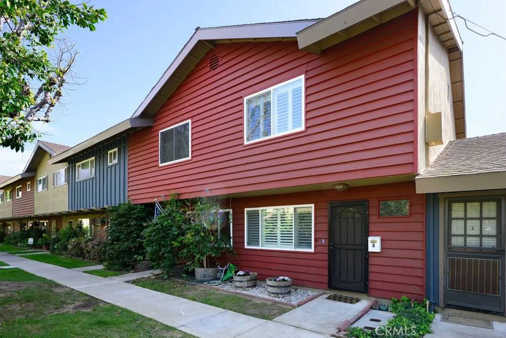 Tustin, CA 92780,13666 Red Hill Ave. #B
