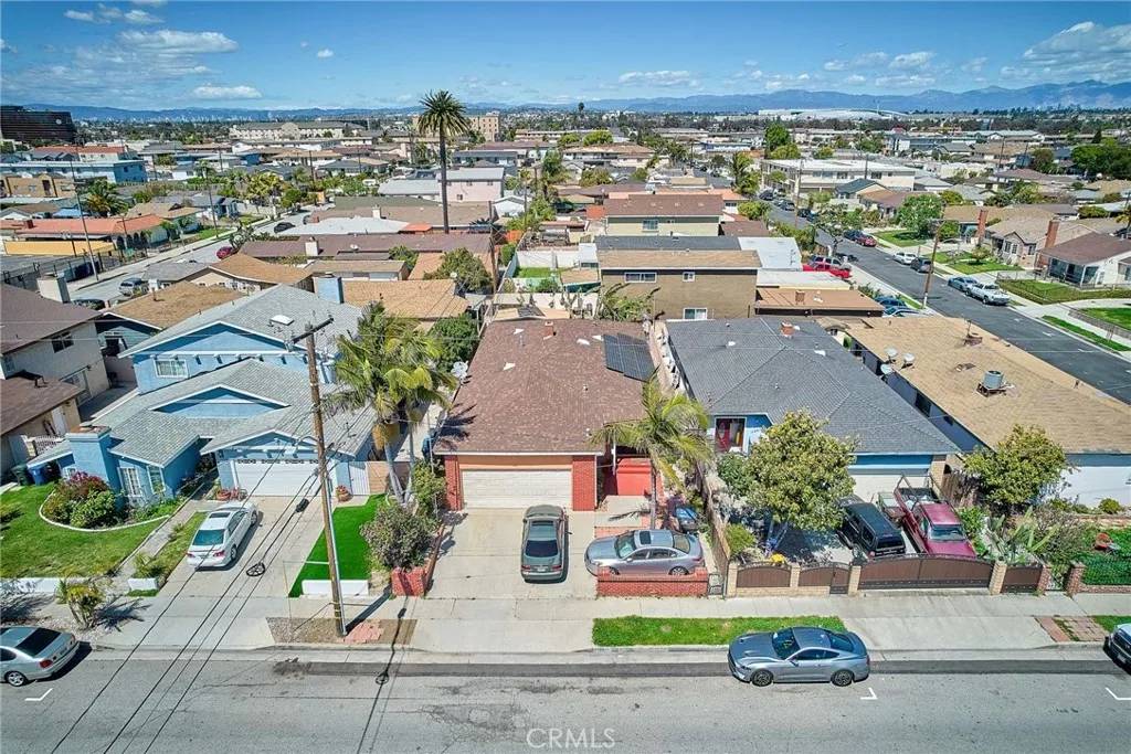 Hawthorne, CA 90250,4265 W 119th Street