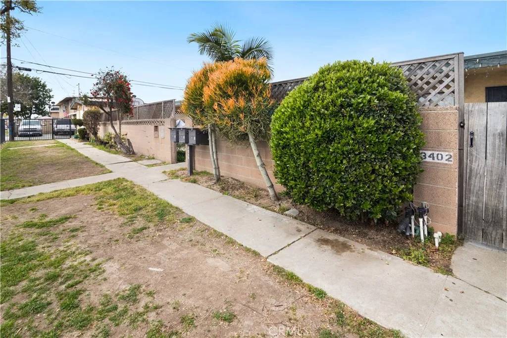 Anaheim, CA 92804,3402 W Danbrook Avenue