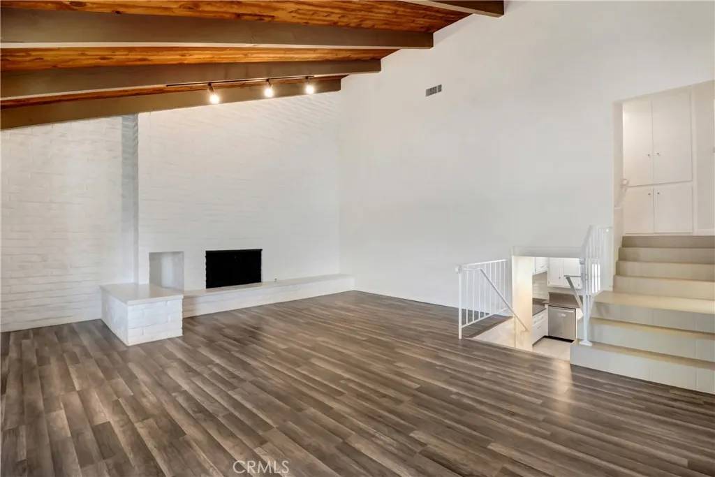 Yorba Linda, CA 92886,5060 Lakeview Avenue #27
