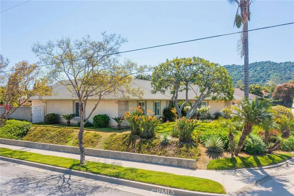 Hacienda Heights, CA 91745,1506 Ameluxen Avenue
