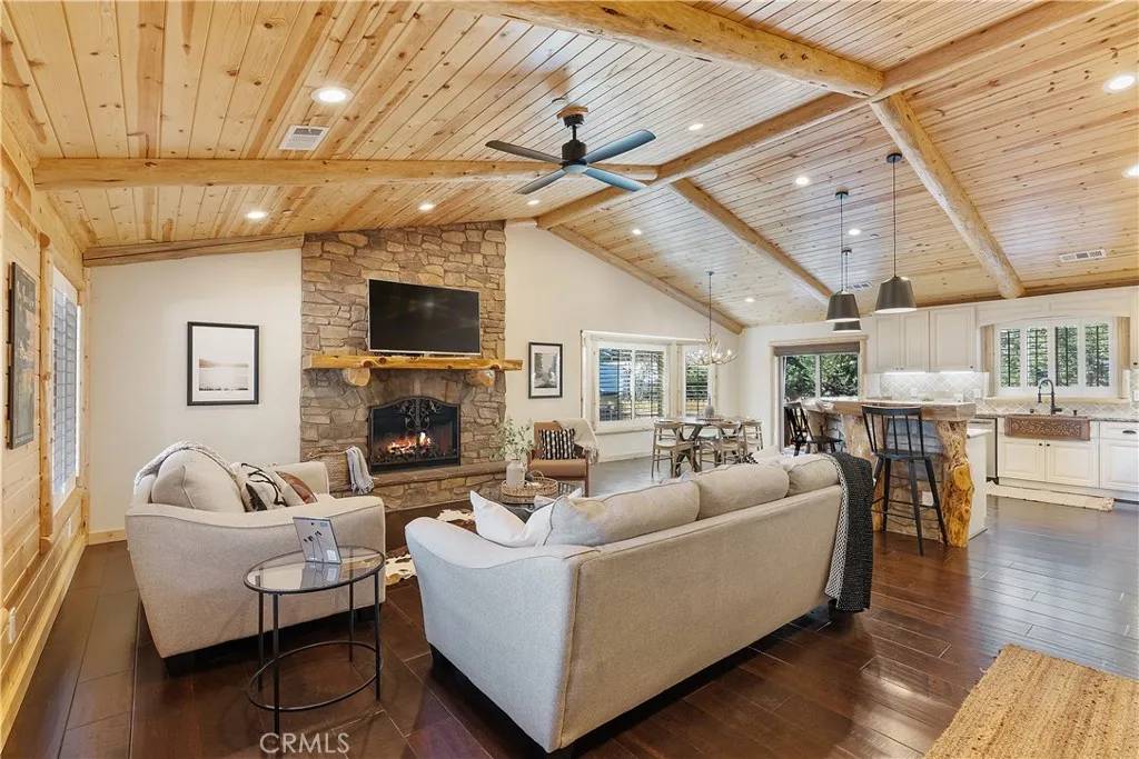 Big Bear City, CA 92314,1107 Gold Mountain Drive