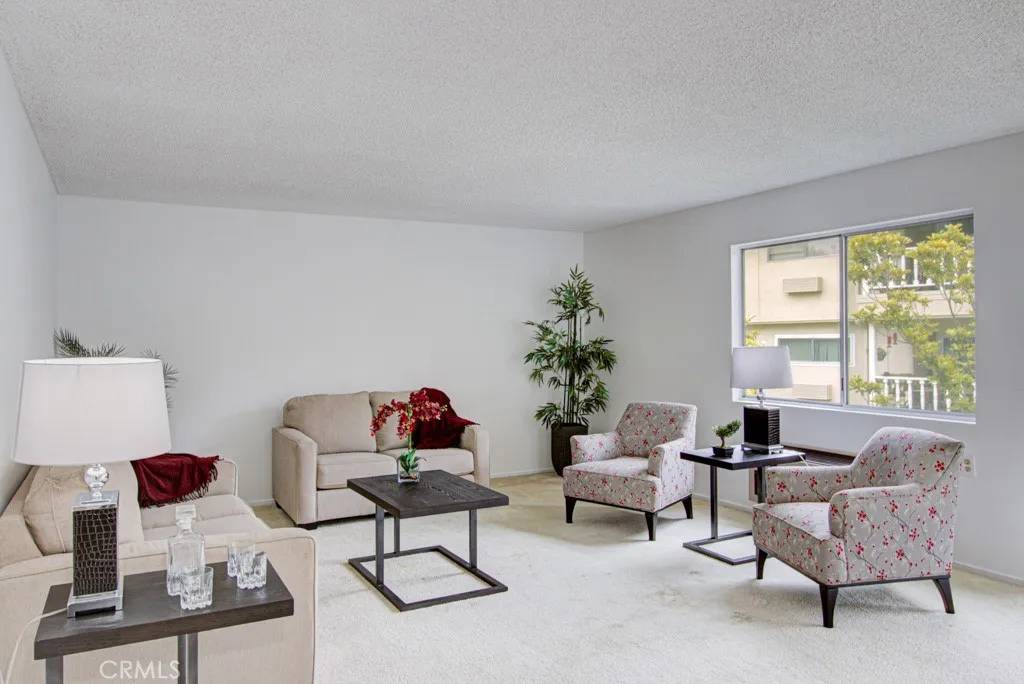 Laguna Woods, CA 92637,2399 Via Mariposa West #2E