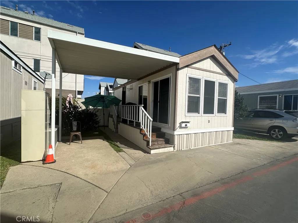 Costa Mesa, CA 92627,525 Fairfax #2