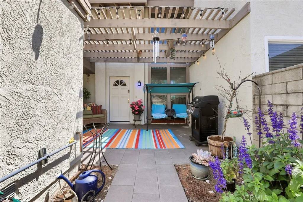 Anaheim, CA 92807,5548 East Vista Del Este