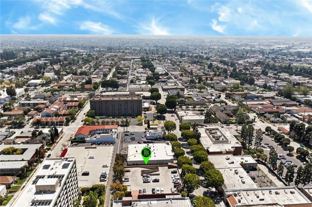 Whittier, CA 90602,7232 Greenleaf