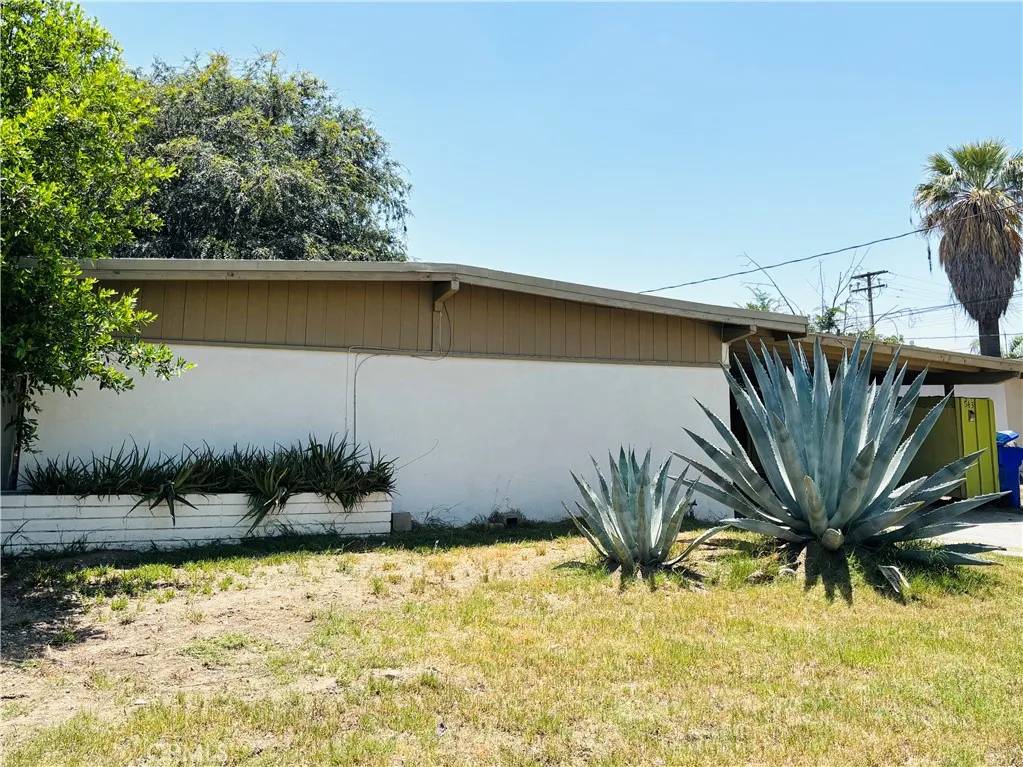 Rialto, CA 92376,643 W Ramona Drive