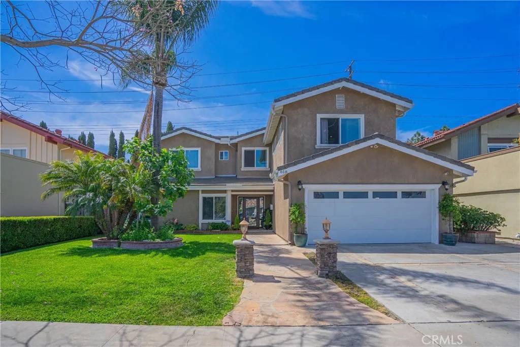 Santa Ana, CA 92707,618 W Alpine Avenue