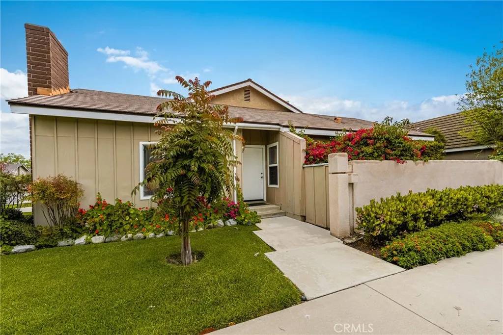 Irvine, CA 92604,5 Deerwood West