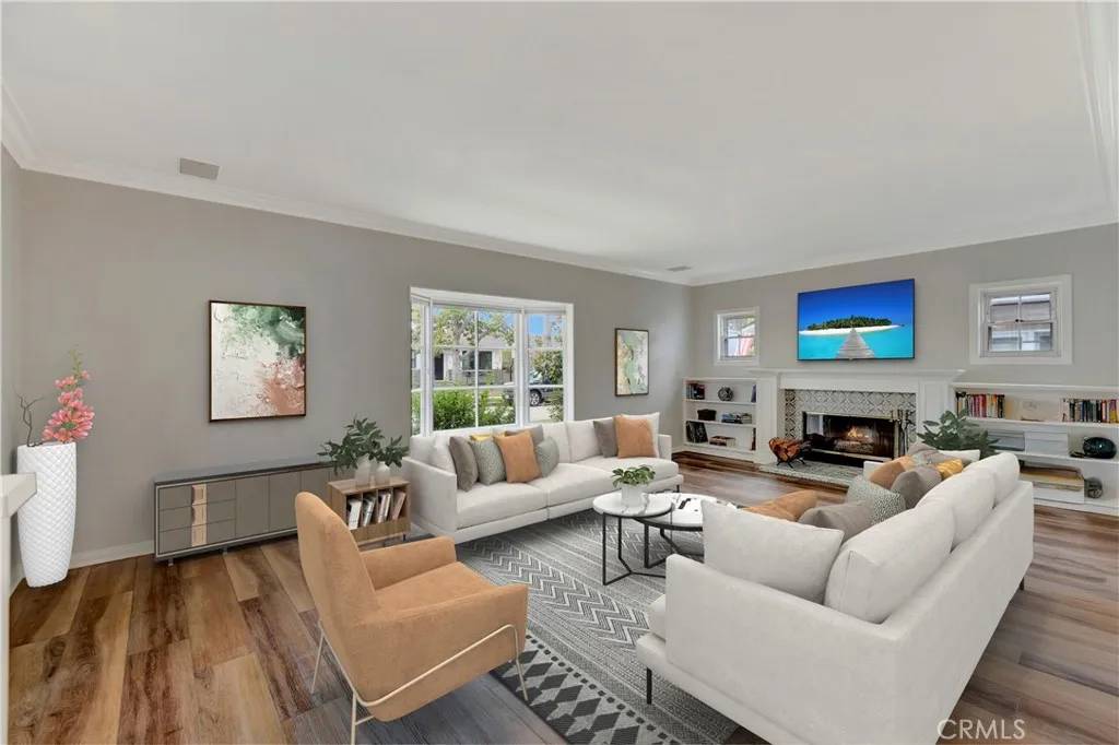Long Beach, CA 90803,289 Glendora Avenue
