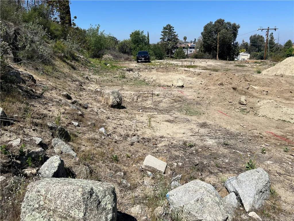 Hemet, CA 92544,28196 Rawlings