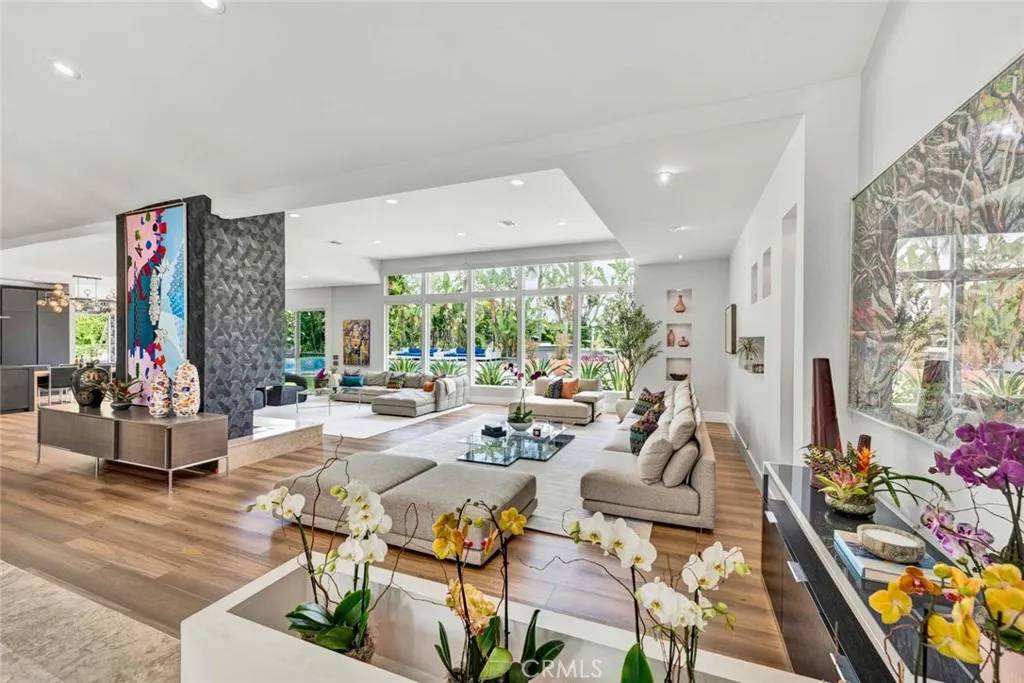 Villa Park, CA 92861,18782 Peppertree Drive