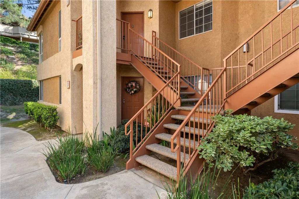 Yorba Linda, CA 92887,5460 Copper Canyon Rd #4H
