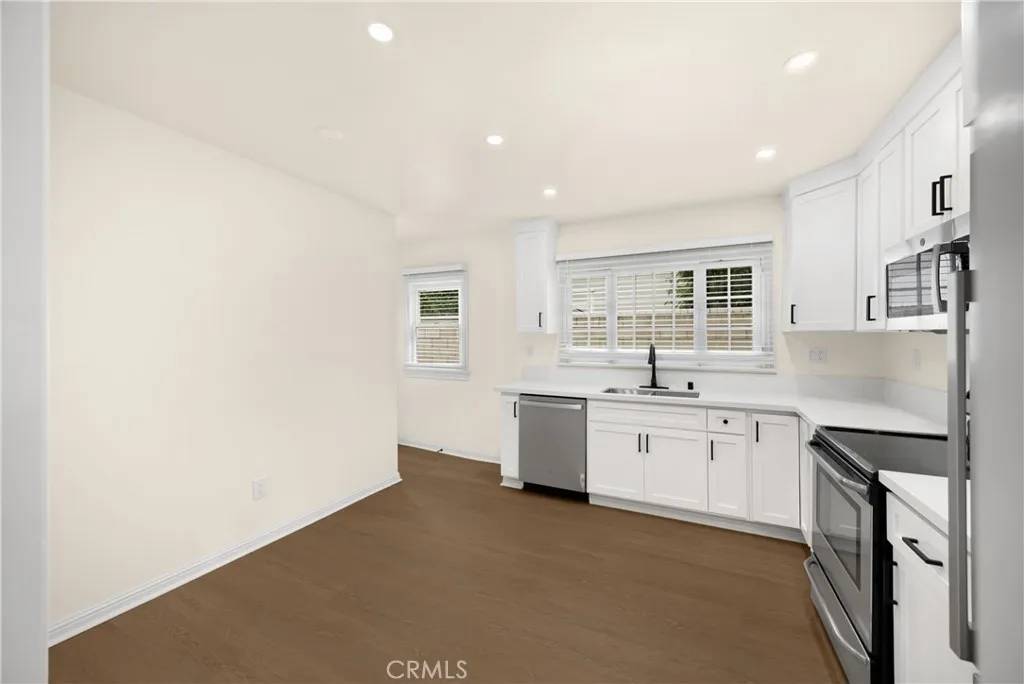 Long Beach, CA 90803,259 Park Avenue