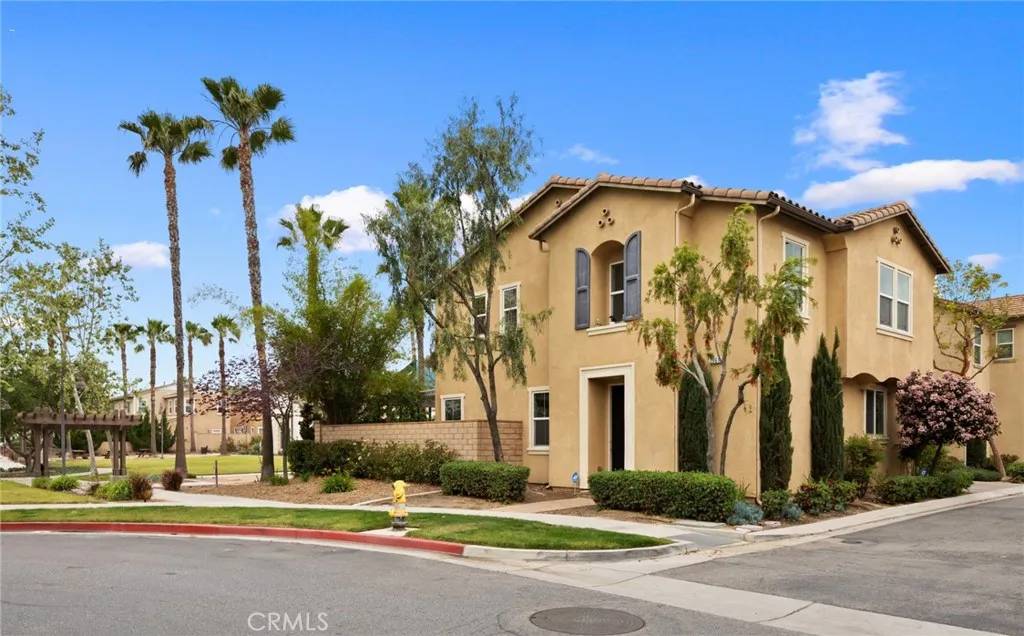 Ontario, CA 91764,2969 E Via Corvina