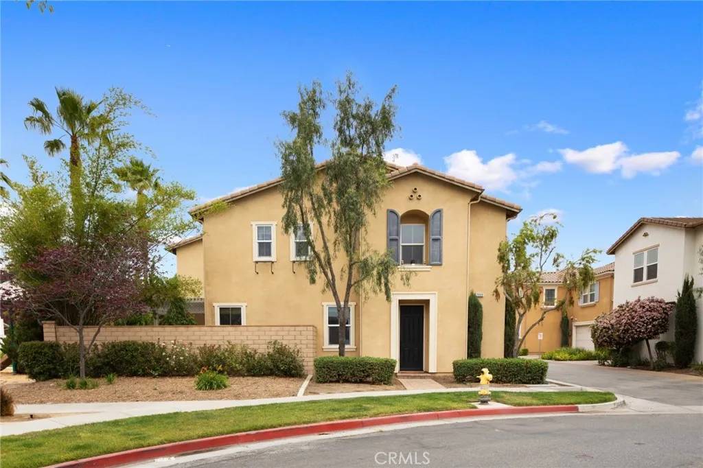 Ontario, CA 91764,2969 E Via Corvina