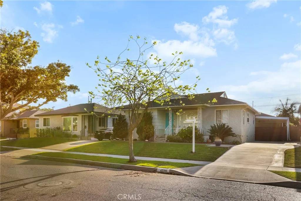 Lakewood, CA 90713,4729 Albury Avenue