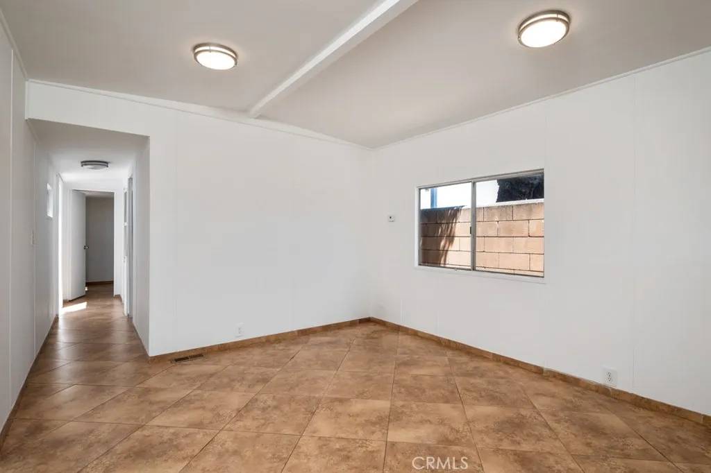 Torrance, CA 90503,20550 Earl #49