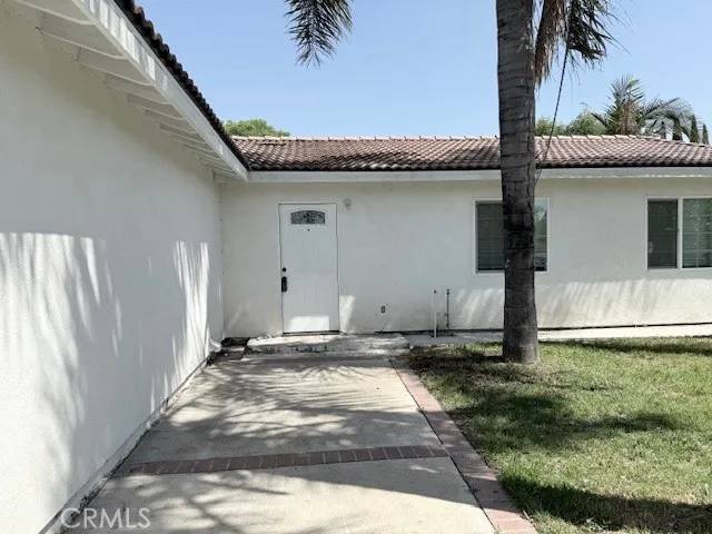 Fontana, CA 92335,17232 Ceres Avenue
