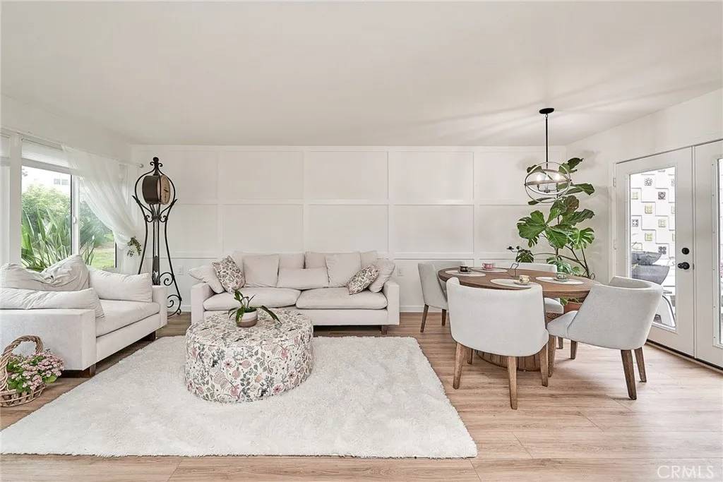 Laguna Woods, CA 92637,3004 Via Buena Vista #C