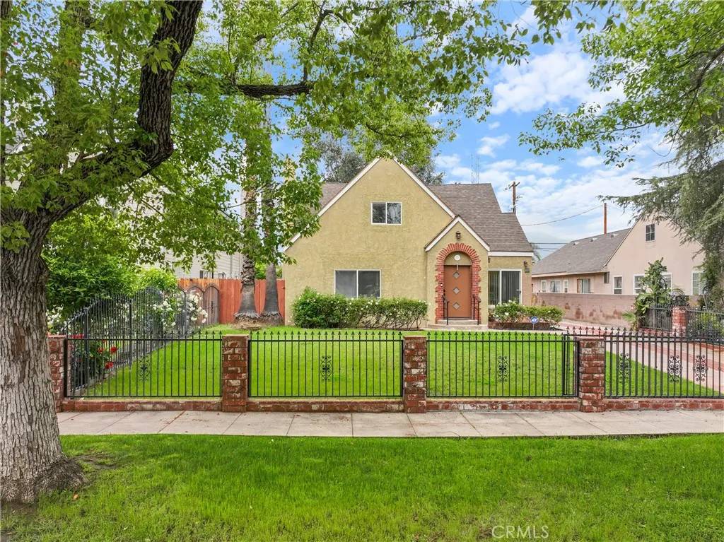 San Bernardino, CA 92405,424 W 20th Street