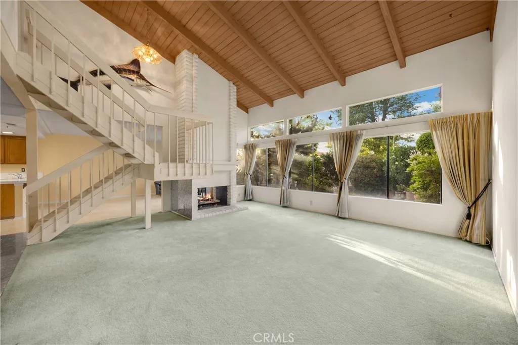 Santa Ana, CA 92705,2622 N Tustin Avenue #(147)