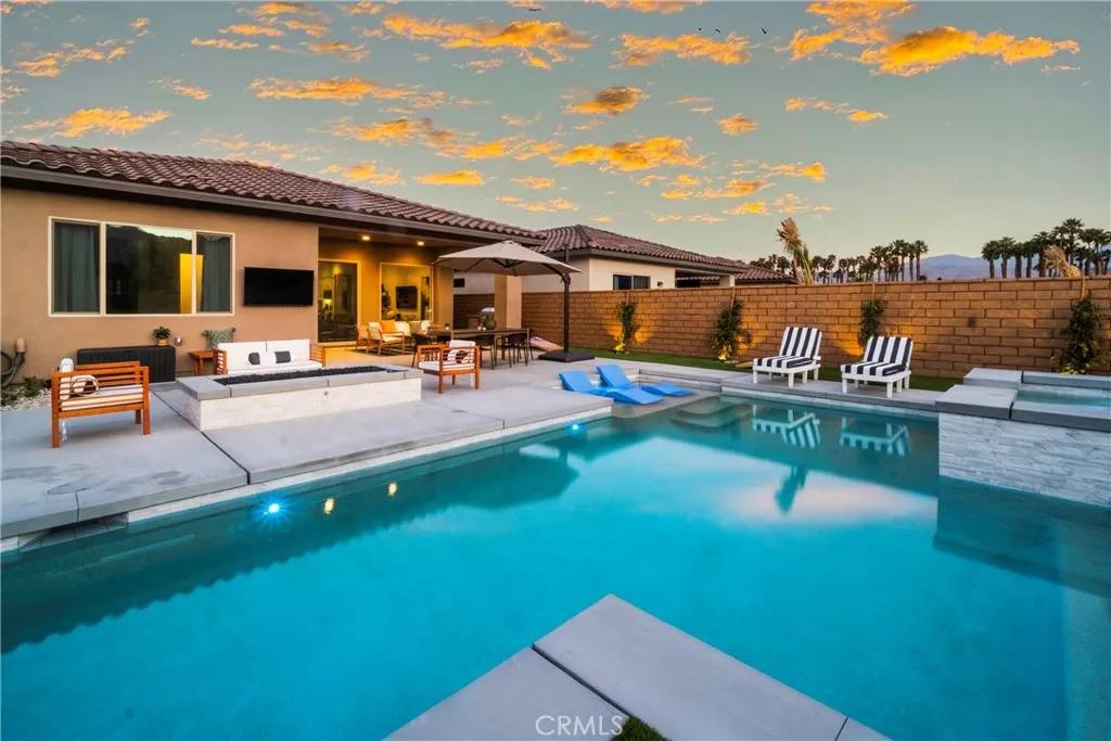 La Quinta, CA 92253,56231 Platinum Way