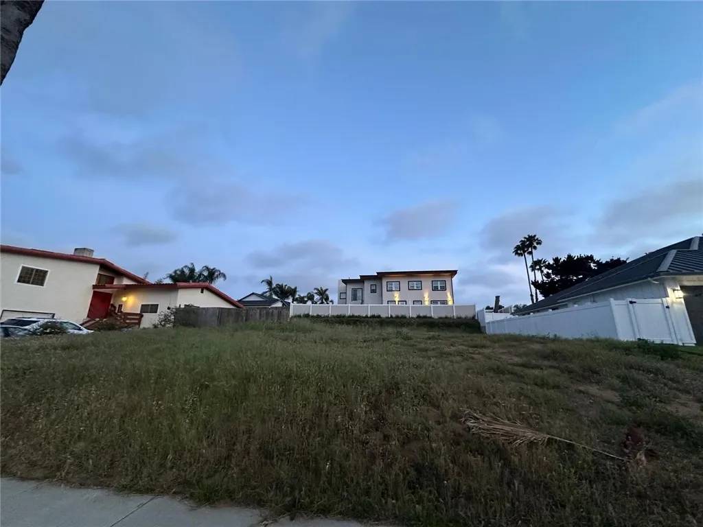 Oceanside, CA 92054,0 SARATOGA