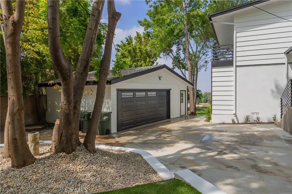 Monrovia, CA 91016,700 Norumbega Drive