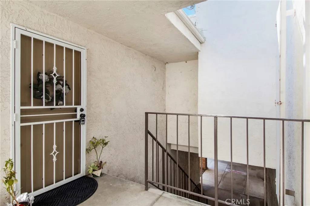 La Verne, CA 91750,4575 Ramona Avenue #16