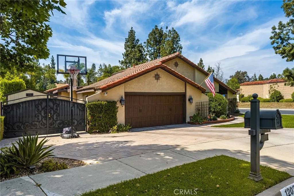 San Dimas, CA 91773,1203 Paseo Dorado